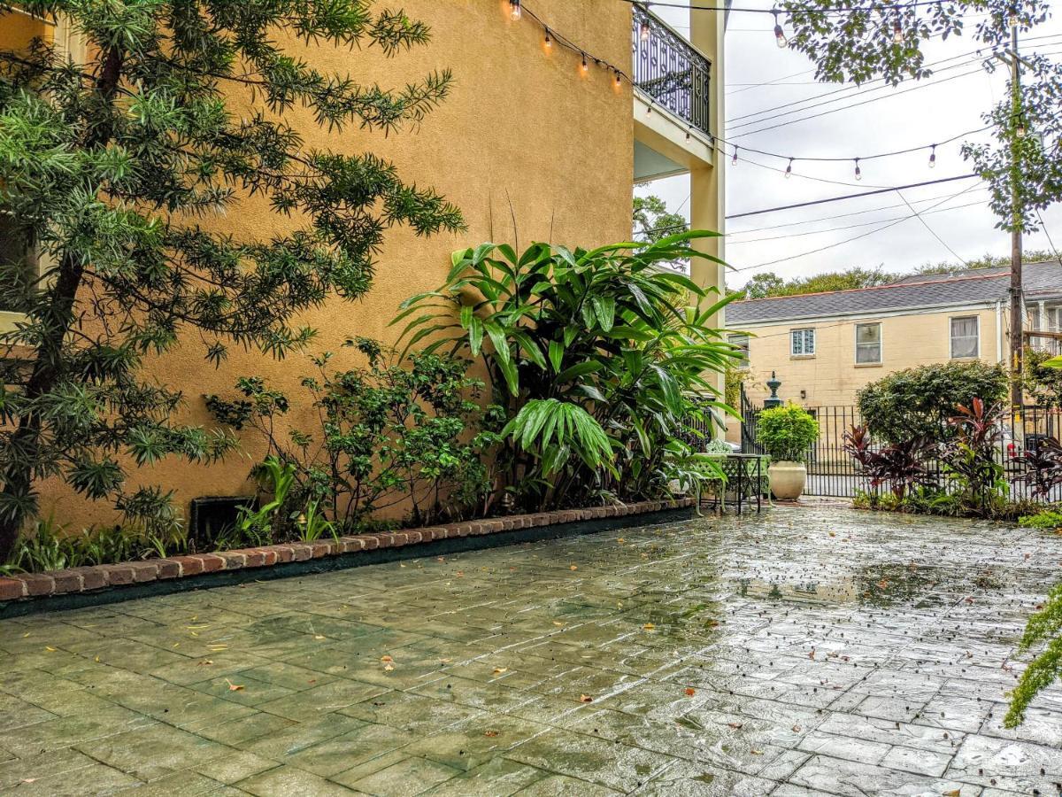 Parisian Courtyard Inn ニューオーリンズ エクステリア 写真
